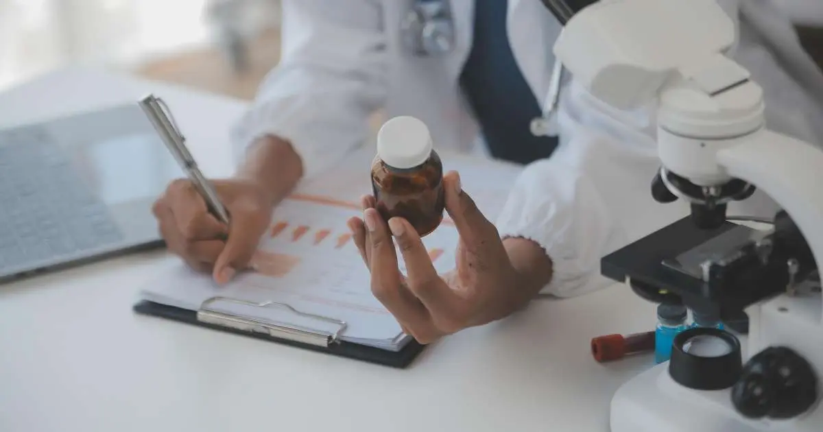 RD puede aprobar un medicamento en 10 días, pero el paciente espera casi 6 años para acceder a él