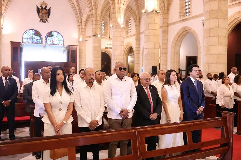 INAPA conmemora su 64 aniversario con misa de acción de gracias y ofrenda floral