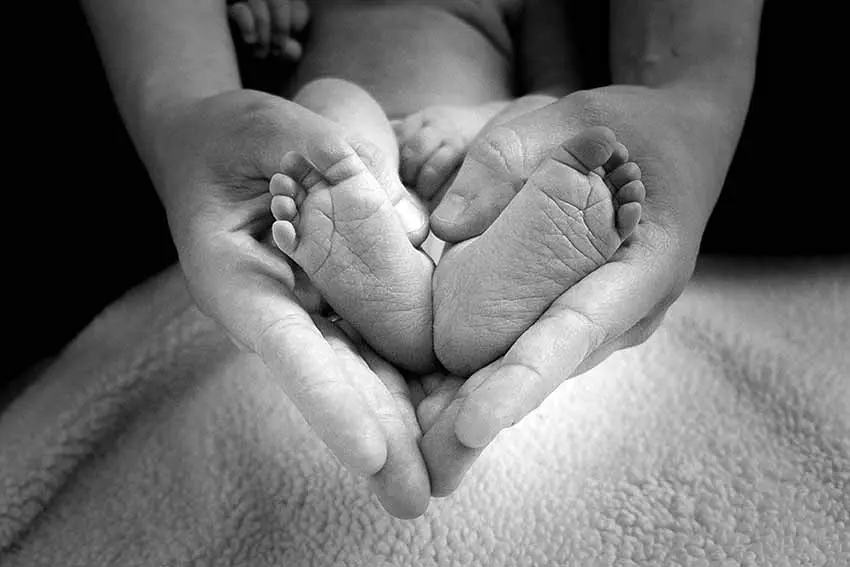 SNS afirma mantiene bajo control mortalidad materna, neonatal e infantil en hospitales públicos