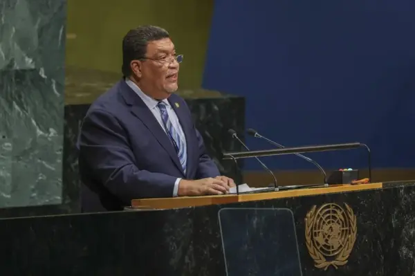 El ministro de Asuntos Exteriores de Nicaragua, Valdrack Ludwing Jaentschke Whitaker, interviene durante el debate general del 81.º periodo de sesiones de la Asamblea General de las Naciones Unidas (AGNU) en la sede de las Naciones Unidas en Nueva York, Estados Unidos, el 26 de septiembre de 2026. EFE/EPA/Sarah Yenesel