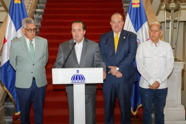 Paliza, Magin, Prebot y otros funcionarios