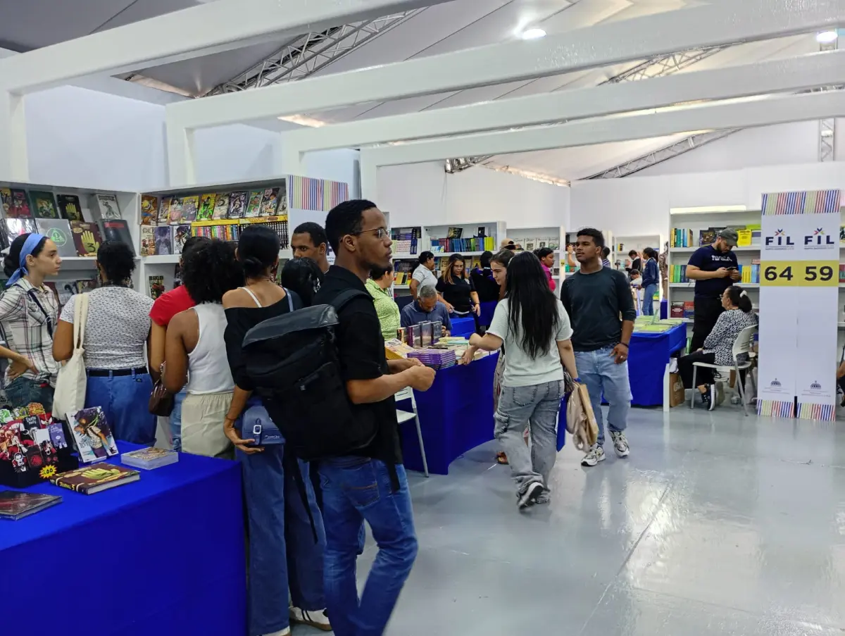 Feria del Libro XXVIII comienza a concitar la atención del público