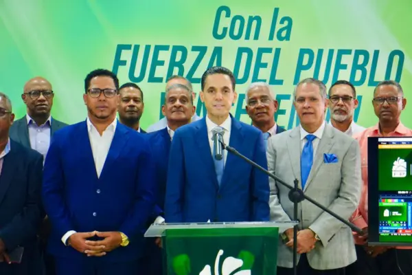Fuerza del Pueblo denuncia aumento de facturas y apagones mientras las pérdidas de las EDEs rondan el 40 %