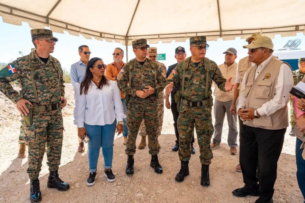 Inicia construcción de 14.5 kilómetros de verja fronteriza en Jimaní