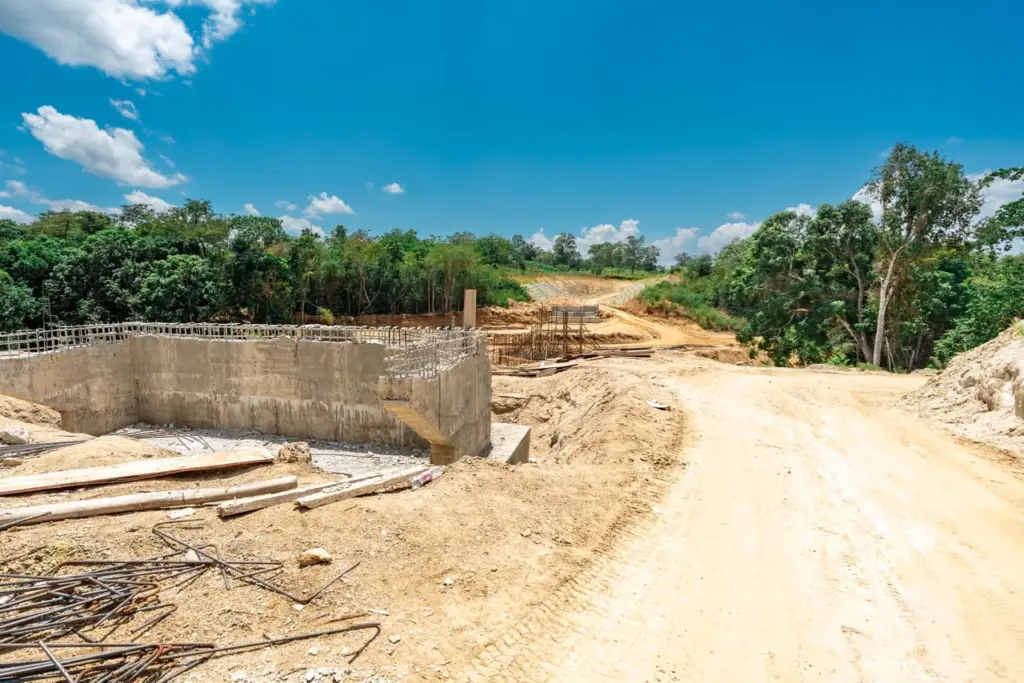Inicia construcción de 14.5 kilómetros de verja fronteriza en Jimaní