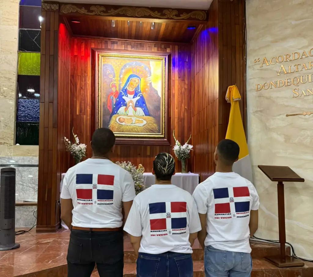Joheirry Mola: De pedir a agradecer, las misas que marcaron el camino de la nueva reina del mundo