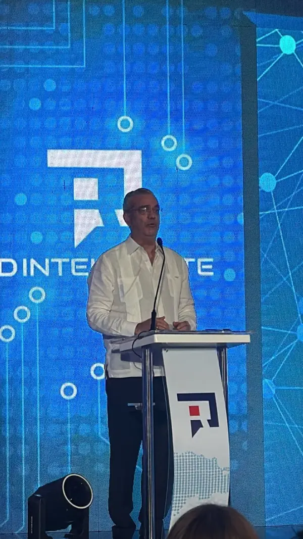 Presidente Luis Abinader RD Inteligente