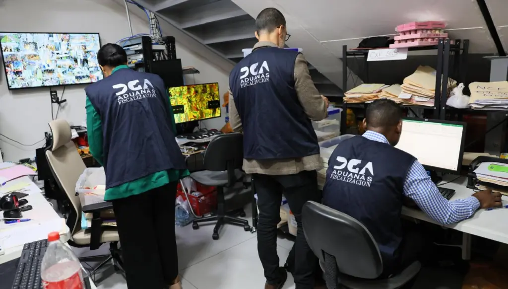 Comercios chinos dejaban de pagar RD$1,652 millones al Estado