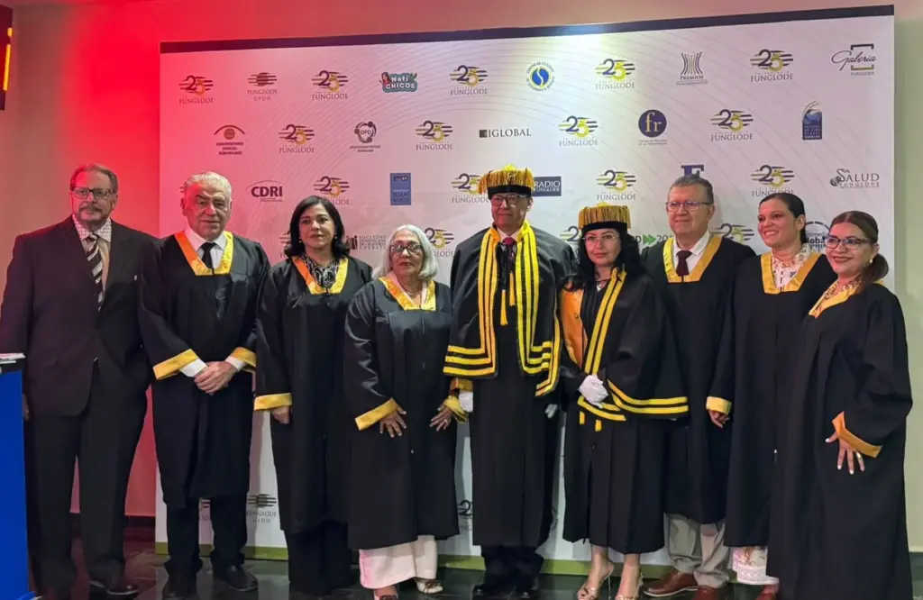 Josefina Reynoso recibe Doctor Honoris Causa por su trayectoria en seguridad, defensa y formación académica