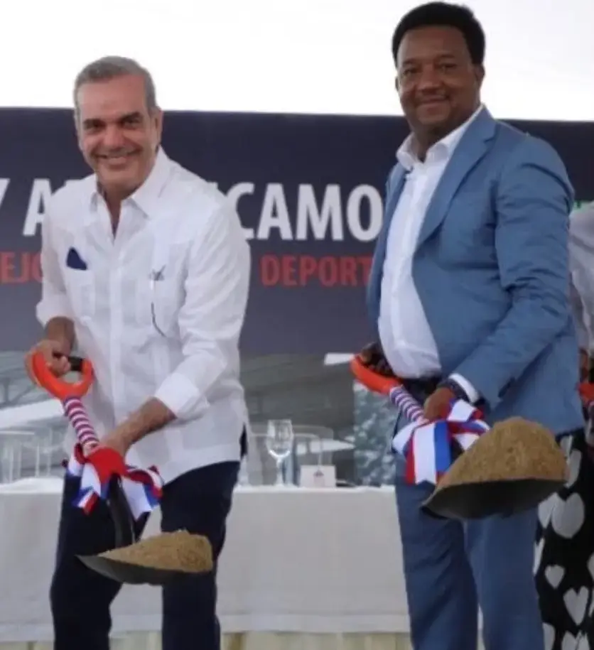 Abinader y Pedro Martínez