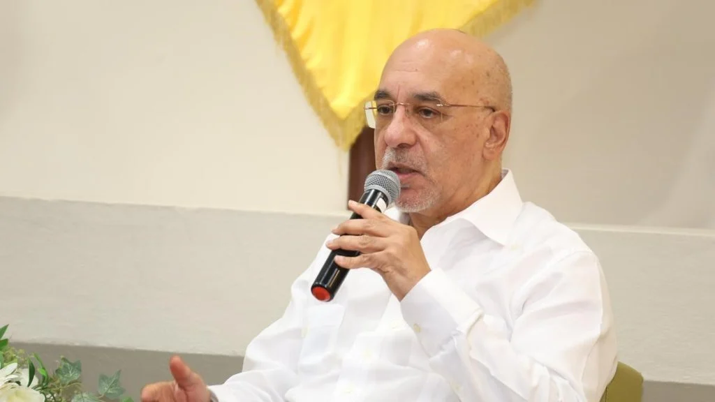 Aníbal de Castro: «Hoy sabemos mucho de todo y entendemos poco de casi nada»