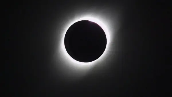 Eclipse total solar