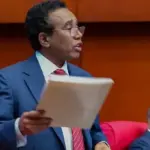 Félix Bautista deposita proyecto de ley que busca eliminar el método D’Hondt