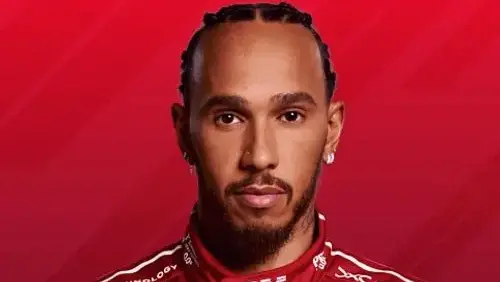 Lewis Hamilton comienza a creer en la mala suerte