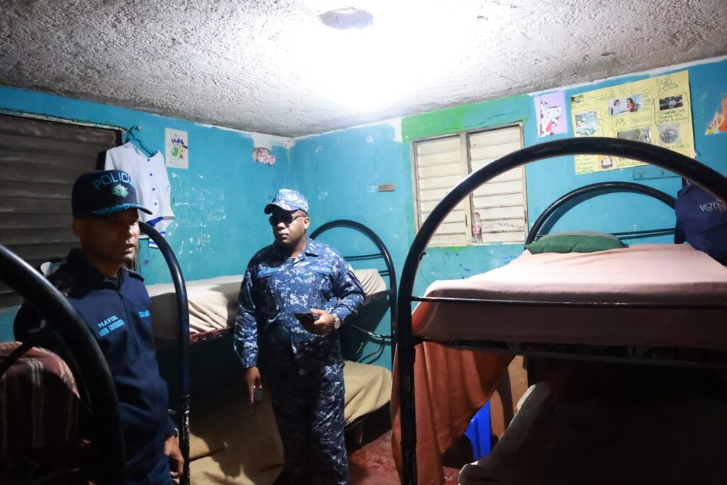 Así es la fundación donde estaban los 14 menores rescatados por la Policía en San Cristóbal