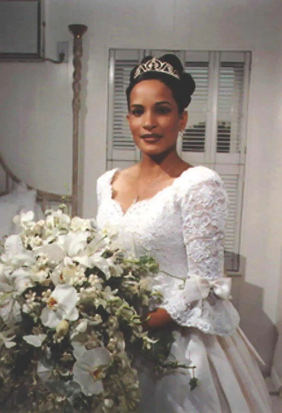 Marchan contra violencia de género en Alto Manhattan a 27 años asesinato dominicana Gladys Ricart