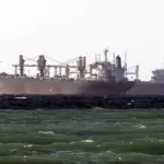 EEUU logró sacar del estrecho de Ormuz millones de barriles de crudo durante los bombardeos, según la CNN