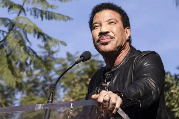 Fotografía de archivo del cantante estadounidense Lionel Richie.