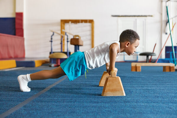 Claves para hacer deporte sin afectar su desarrollo