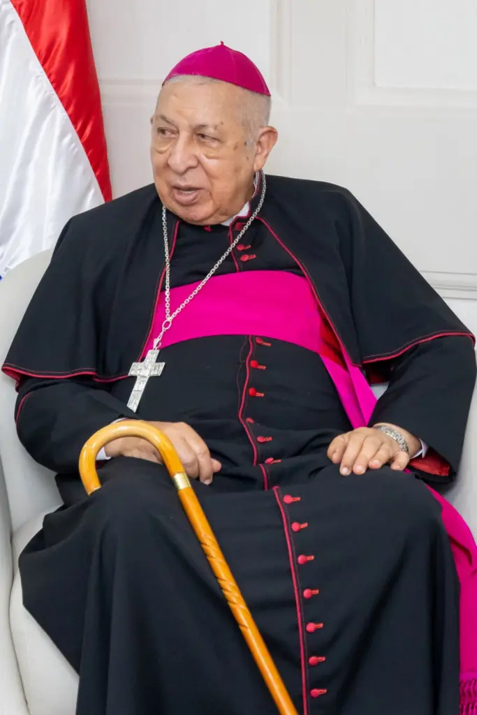 Monseñor De La Rosa y Carpio al Congreso Nacional: "Ya hoy tienen las orejas abiertas y eso es un signo de democracia"
