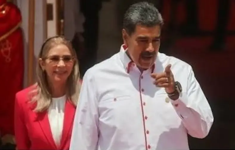 Cilia Flores y Nicolás Maduro comparecieron a audiencia.