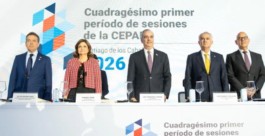 El organismo destaca la reducción de la pobreza y la meta de duplicar la economía.