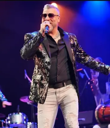 Zavier Fernández " El Nuevo Feeling".