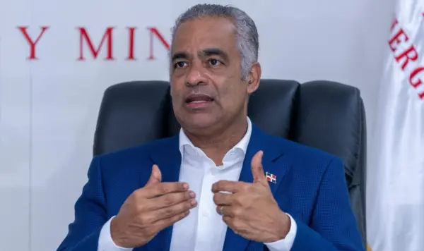 El ministro de Energía y Minas, Joel Santos, explicó que la tarifa no se incrementa desde 2022.