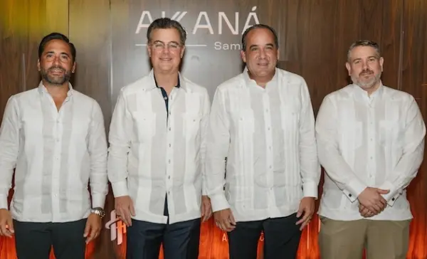 Abraham Holguín-Veras, Manuel Díez Cabral, Fernando Cantisano y Carlos Cortina.