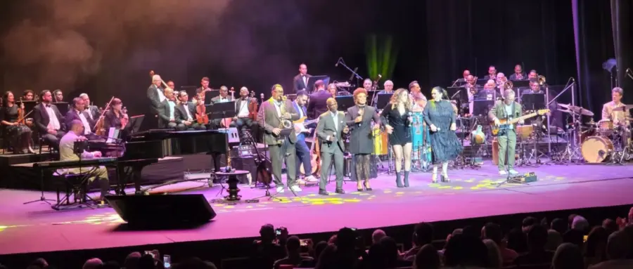 Retro Jazz celebró sus 15 años con voces privilegiadas, una orquesta de alto nivel y un repertorio que forma parte de la identidad musical dominicana.