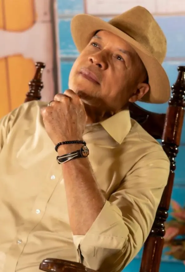 El cantautor dominicano Enrique Féliz.