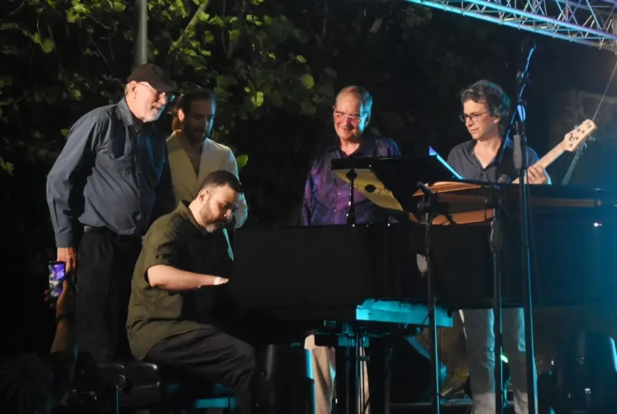 Una noche de reconocimientos a grandes figuras del jazz.