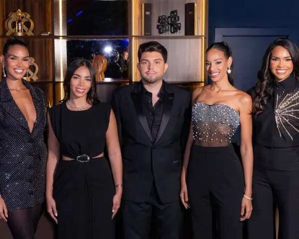 Rouss Salazar, Yndiana Abreu, Carlos Alejandro Padrón, Madelyn Mejía y Melissa Domínguez.