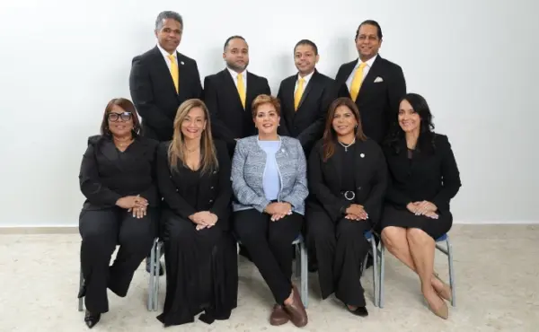 La nueva directiva del Colegio Dominicano de Odontólogos.