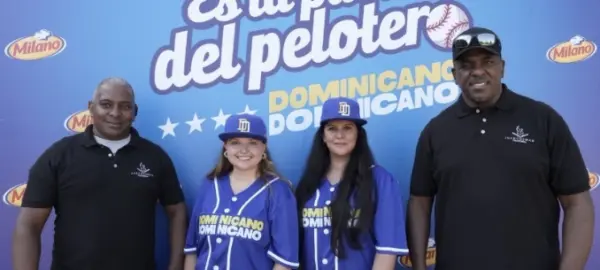 Raúl Guzmán, Michelle Castañeda, Susanne Michelle Roldan, y Juan Guzmán.