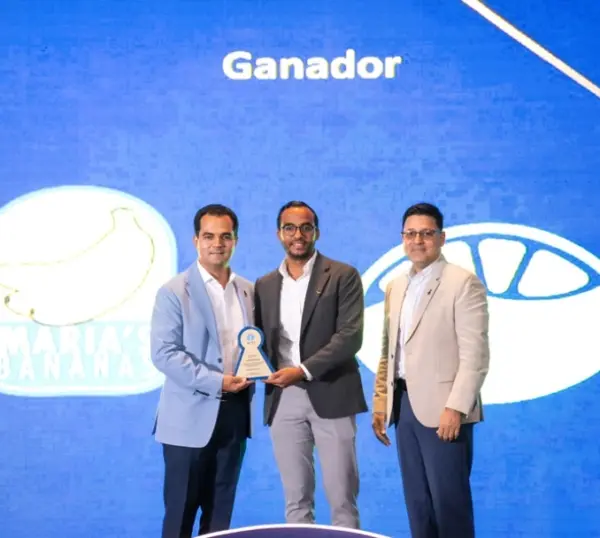 Reconocimiento a mejor aliado del año.