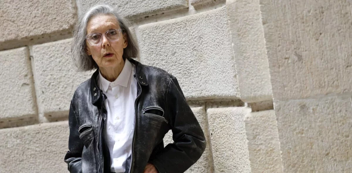 Poeta canadiense Anne Carson gana el Nobel de Literatura por actualizar la tradición clásica con formas innovadoras