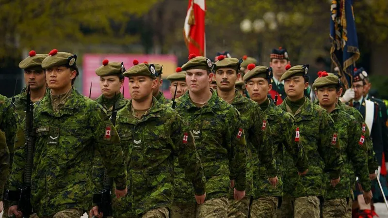 ¿Por qué Canadá se está preparando para una (poco probable) invasión estadounidense?