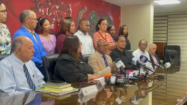 CMD espera a Abinader tras paro médico y advierte que necesita respuestas.