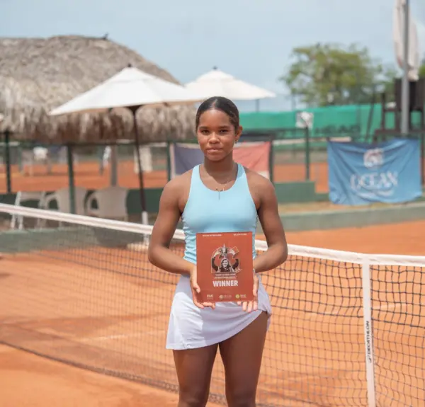 Julianny de la Cruz, arrasó en tres torneos en Punta Cana