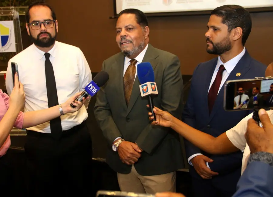 Freddy González Estrada, presidente de Adesinc.