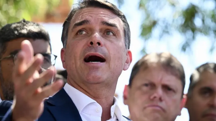 Flávio Bolsonaro fue el más votado en elecciones.