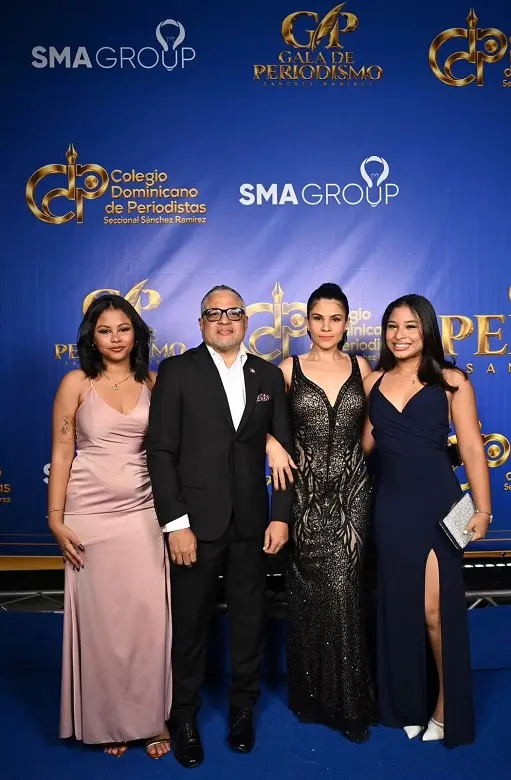 CDP reconoce a Carlos Devers por su trayectoria y aportes al periodismo
