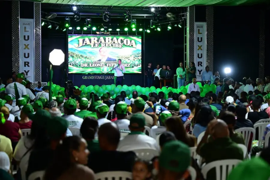 Leonel Fernandez en La Vega