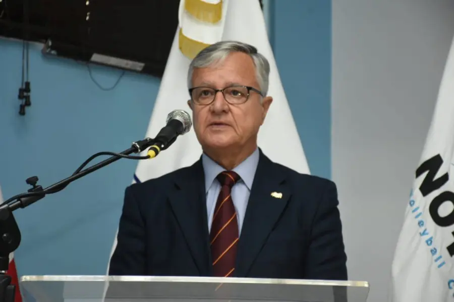 Luis Muchaga, veterano entrenador