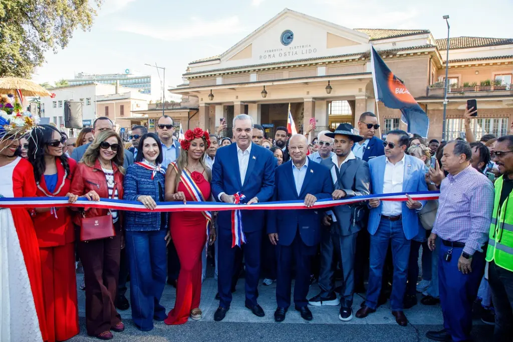 Visita del presidente Luis Abinader a Roma