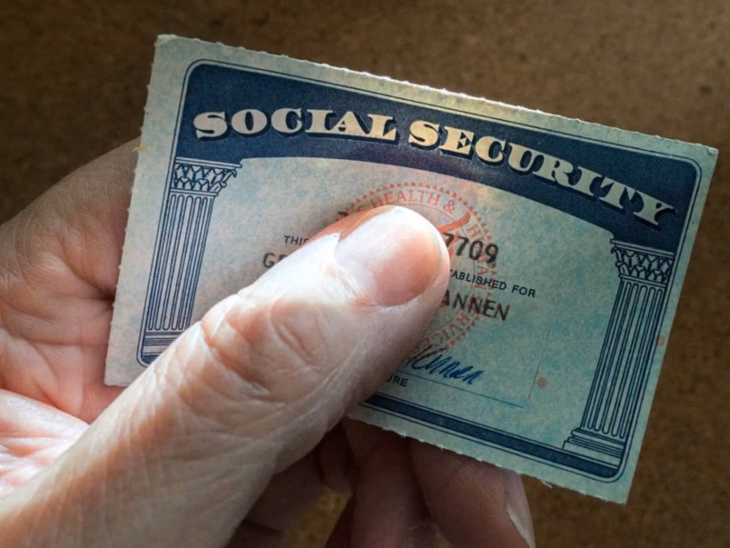 Jaime Vargas informa: Seguro Social anuncia aumento de 3,6%; dominicanos se beneficiarían