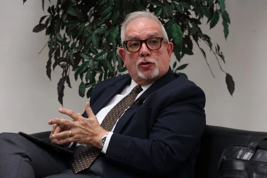 Rafael Teijeiro Ruiz, secretario de ADRU y rector del Instituto Nacional de Ciencias Exactas
