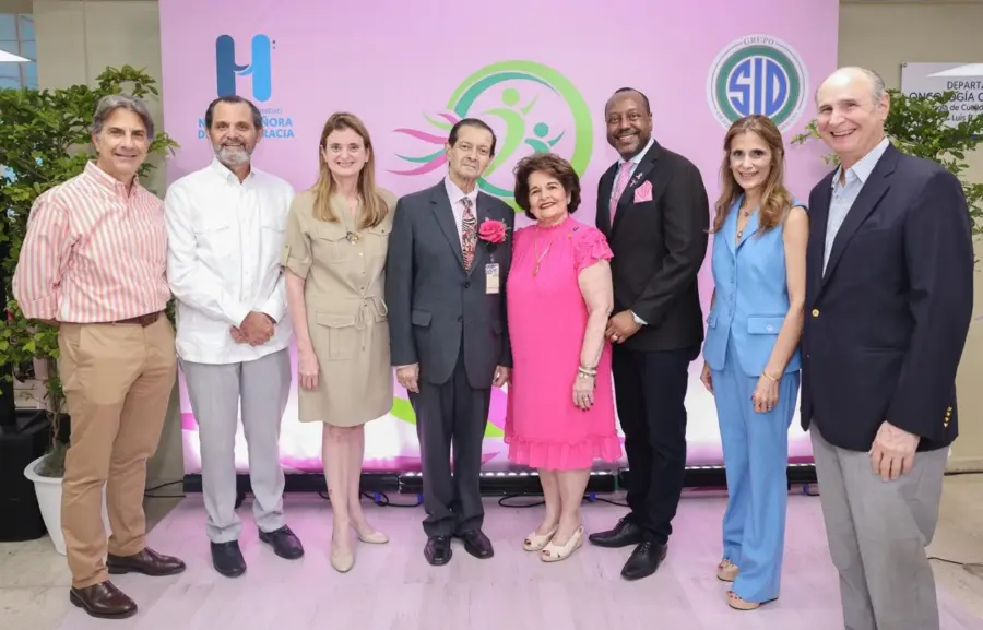 Fundación del Grupo SID entrega renovada área de Oncología Ginecológica de la Maternidad La Altagracia