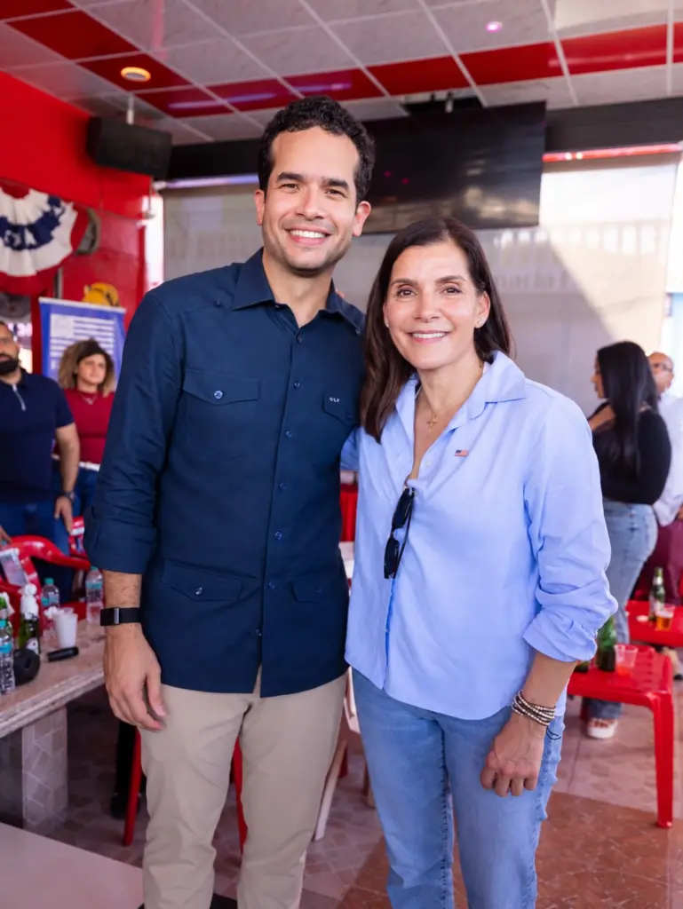 De la Embajada a un colmado de Baní, Leah Campos celebra aniversario de EE. UU.